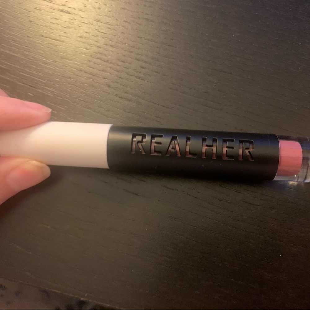 RealHer Lip Plumping Lipgloss